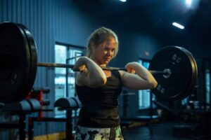 How to Boost Confidence as a Female Lifter in a Male-Dominated Gym